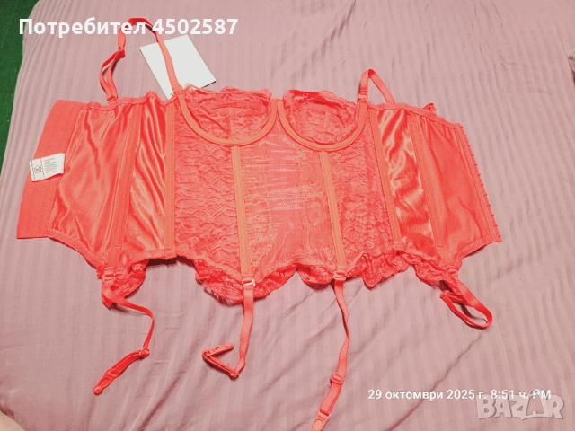 Червен корсет със жартиери, снимка 2 - Корсети, бюстиета, топове - 52715157