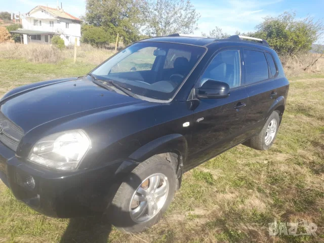 Hyundai Tucson 2.0TD, снимка 3 - Автомобили и джипове - 56426698