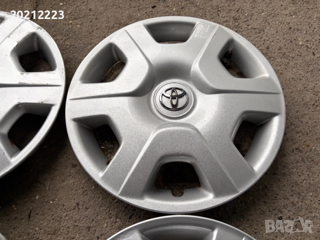 4 броя оригинални тасове за Тоyota Yaris 14, снимка 8 - Аксесоари и консумативи - 52663477