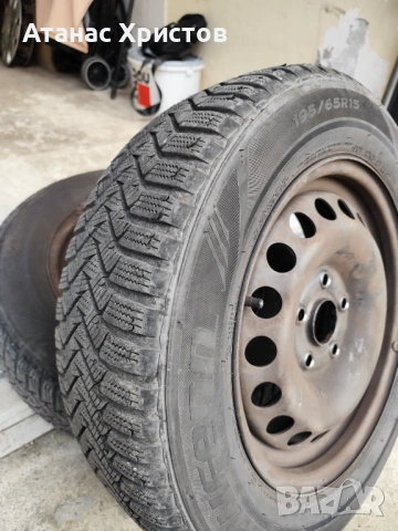 Продавам зимни гуми 195/65/15, снимка 2 - Гуми и джанти - 54048696
