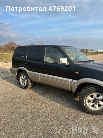 Nissan Terrano , снимка 3 - Автомобили и джипове - 53879083