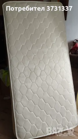 Еднолицев прожинен матрак 190/90/20, снимка 1