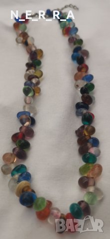 Индийски гердан от разноцветни стъкла, снимка 2 - Колиета, медальони, синджири - 42428539