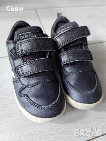 маратонки адидас , снимка 4 - Детски маратонки - 51498453