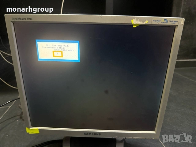 Монитор Samsung 710N, снимка 8 - Монитори - 39596798