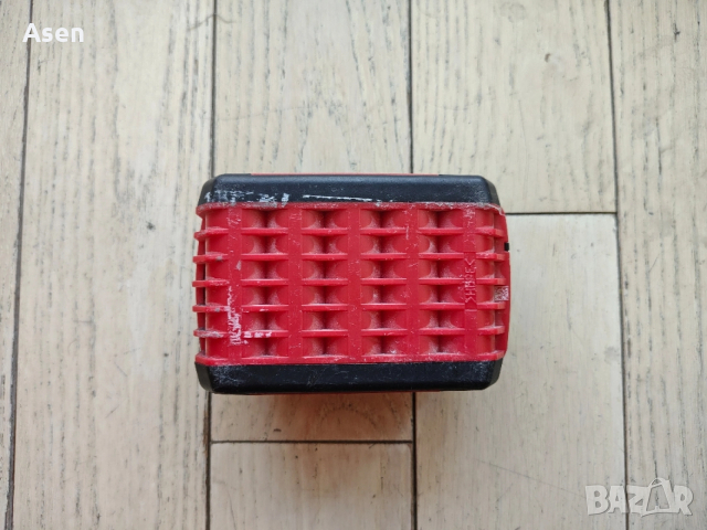 Bosch Professional 18V 5A батерия оригинална , снимка 3 - Винтоверти - 52350487