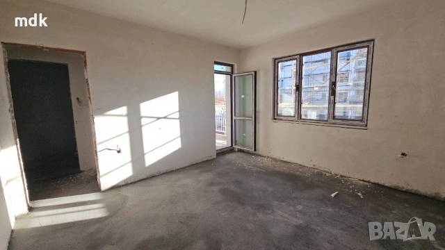 Без комисионна: Голям 3-стаен пред АКТ 15 с опция гараж, снимка 5 - Апартаменти - 53934651