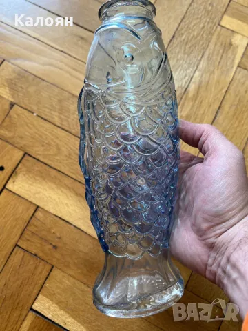Стъклена ваза -риба с бледо син цвят, снимка 3 - Вази - 49421035
