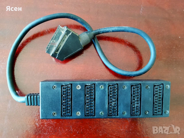 Разклонител ,,SKART,, с 5 гнезда. Отличен. 