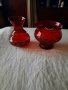 Продавам ваза и бонбониера от червен оловен кристал