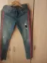 Дамски дънки Guess, снимка 1