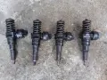 Дюзи 038130073АК 4 броя комплект за Волксваген Шаран 1.9 tdi 116к.с 2002г, снимка 1