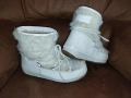 39 номер MOON BOOT Бели пухкави боти, снимка 1