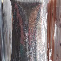 УНИКАЛНА рокля в сребристи пайети, снимка 1 - Рокли - 29447044