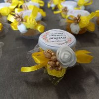 Подаръци за гостите - декорирано бурканче с мед, снимка 2 - Подаръци за сватба - 37136403