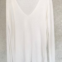 Млечнобяла блуза кежуал с V деколте, снимка 1 - Блузи с дълъг ръкав и пуловери - 40382940
