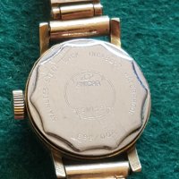 Швейцарски дамски часовник ENICAR, снимка 7 - Дамски - 44417543