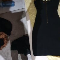Продавам черна ластична рокля, снимка 1 - Рокли - 34928070