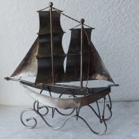 Стойка за бутилка с форма на кораб с платна, яхта, метална фигура - голяма от метал, снимка 15 - Други - 34721846