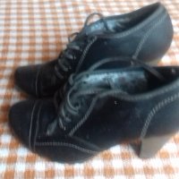 Дамски обувки, снимка 1 - Дамски обувки на ток - 30961660