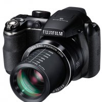 Дигитален фотоапарат Fujifilm FinePix S4900, 14 MP, Черен, снимка 2 - Фотоапарати - 38557928