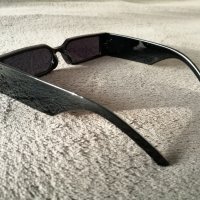 Правоъгълни слънчеви очила в черен цвят, снимка 7 - Слънчеви и диоптрични очила - 36816151