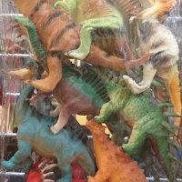 Комплект динозаври (Dino World), снимка 1 - Фигурки - 39919577