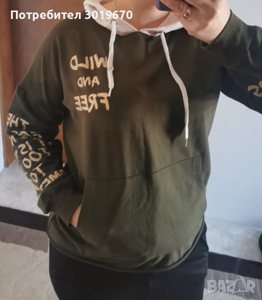 Пуловер с качулка, снимка 1