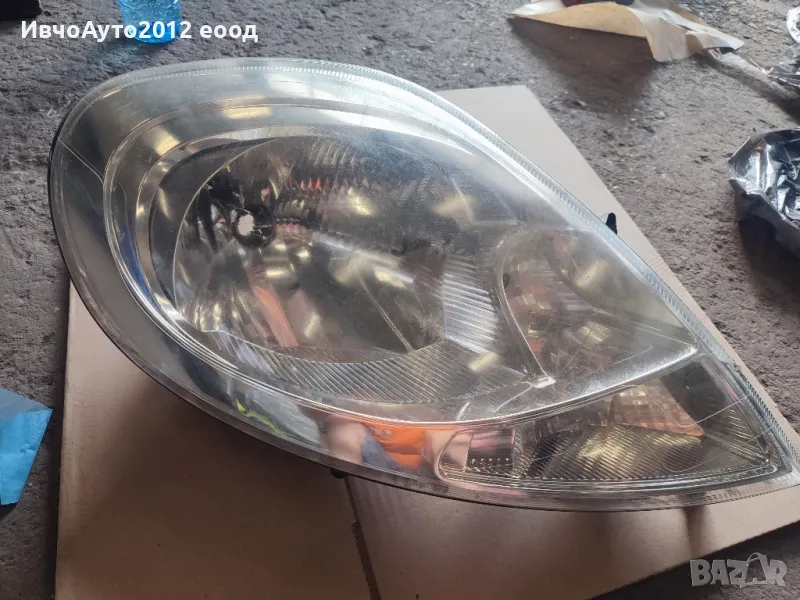 Фар десен оригинален Renault traffic Opel vivaro nissan cabstar 07-14, снимка 1