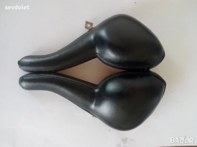 Стилно и красиво ,колекционерско предложение.Калъф за лула., снимка 1