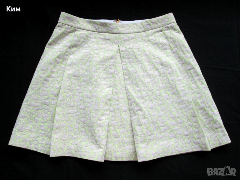 Пола Tres Chic S.A.R.T.O.R.I.A.L бежаво и златисто, снимка 1