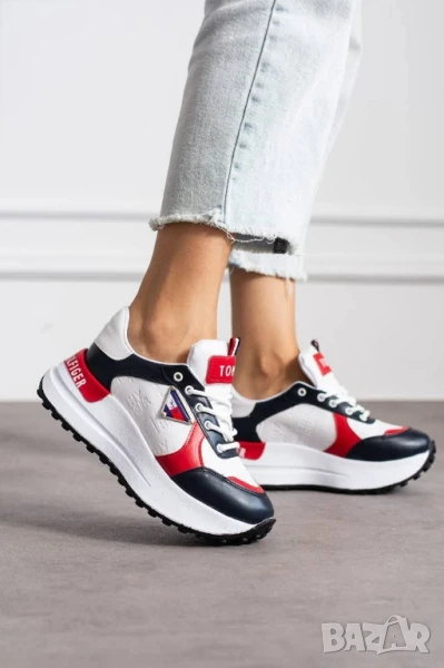 дамски маратонки tommy hilfiger , снимка 1