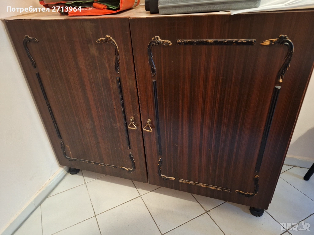 Подарявам Секции и шкафове, снимка 1