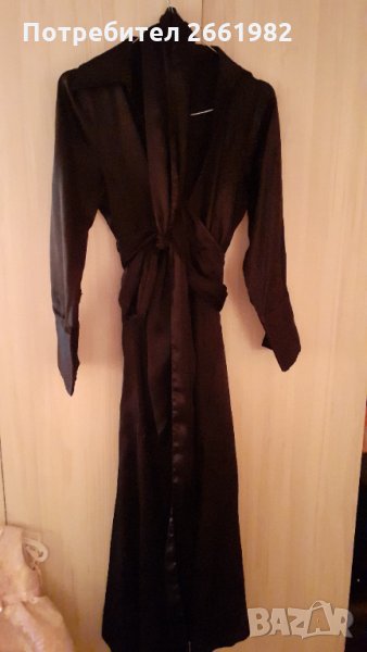 Елегантна черна сатенена рокля, снимка 1