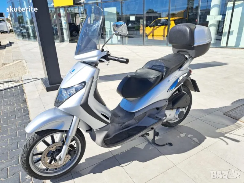Piaggio beverly Пиаджо Бевърли скутер мотор мотоциклет НА ЧАСТИ, снимка 1