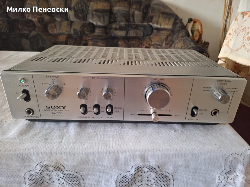 SONY  TA 1700 HIFI VINTAGE STEREO AMPLIFIER MADE IN JAPAN.   ., снимка 1