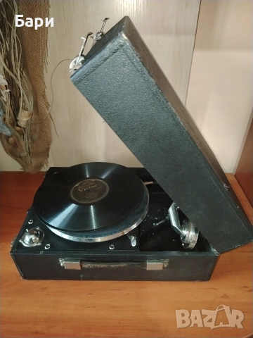 Грамофон Columbia 201 от 20-те години на ХХвек, снимка 6 - Грамофони - 52557679