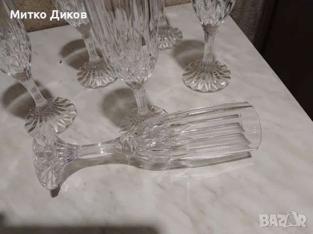 4 броя кристални чаши за вино нови маркови Н150мм долу фи 57мм горе 71ммни чаша Н-80мм около 200млл, снимка 8 - Сервизи - 56210682