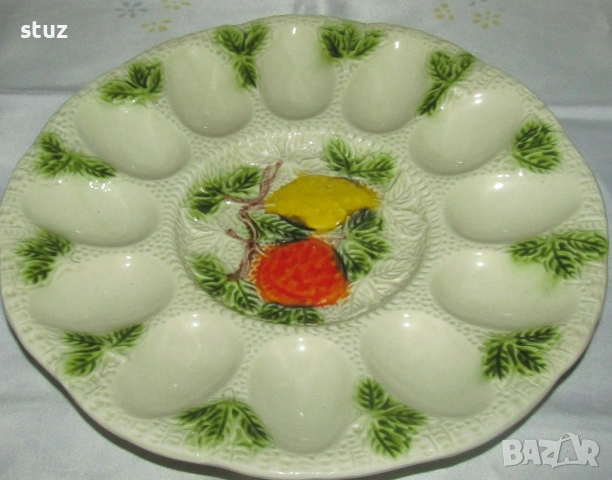 Порцеланово плато за 12 яйца, снимка 6 - Чинии - 53986692
