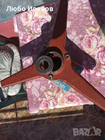 Лагерно тяло за пералня 587624 - F 2, използвано