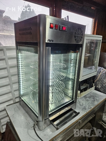 Хладилна Витрина за Торти и сладкарски изделия,сандвичи и готови салати Въртяща се , снимка 3 - Хладилни витрини и фризери - 52891759