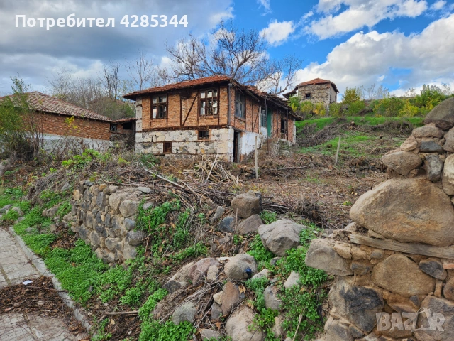 Продавам къща, снимка 2 - Къщи - 54154192