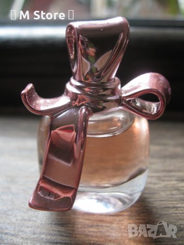 Mademoiselle Nina Ricci 4 мл дамски мини парфюм, снимка 3 - Дамски парфюми - 38338194