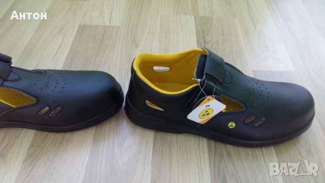 Работни обувки CERVA с предпазно бомбе №45, снимка 2 - Други - 35613899