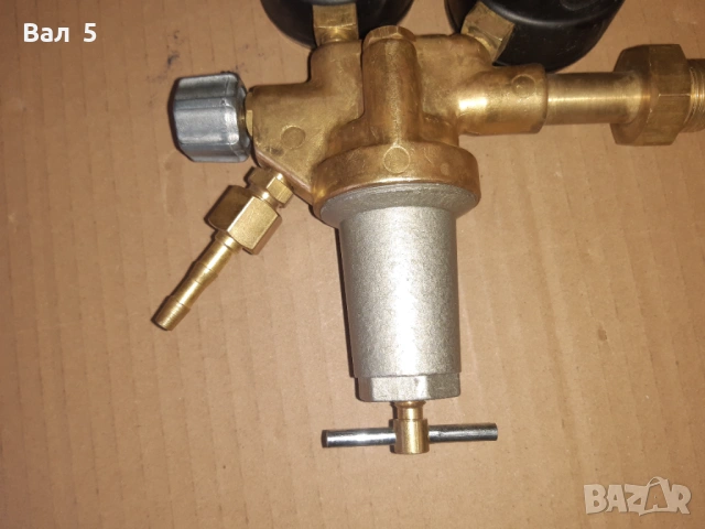 Редуцир вентил за оксижен , кислород , азот , аргон и др, снимка 7 - Други машини и части - 54081585