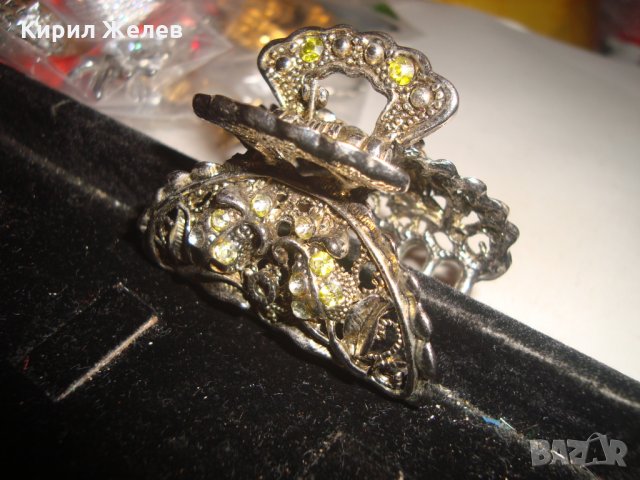 АРТ ШНОЛА ПЕПЕРУДА ЗЛАТИСТА с КРИСТАЛИ ФЕШЪН СТИЛ 18958, снимка 4 - Други - 31230654