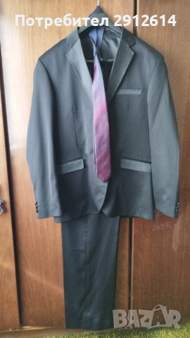 Продавам мъжки костюм , снимка 1