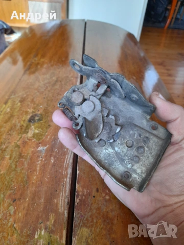 Стара брава за Москвич, снимка 3 - Други ценни предмети - 53327350