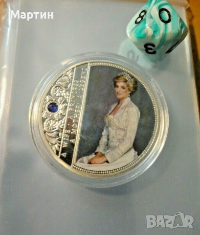 Сувенирни монети Биткоин Тръмп Хелоуин Кройф Бийтълс Титаник, снимка 8 - Нумизматика и бонистика - 37568003