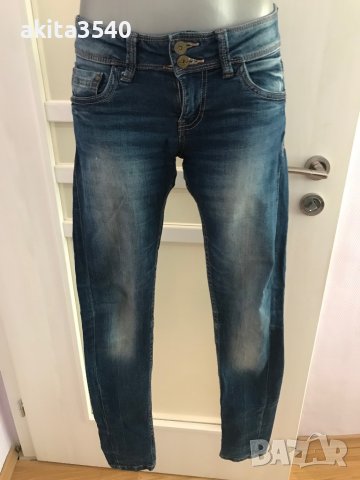 Дамски дънки, снимка 2 - Дънки - 36981026